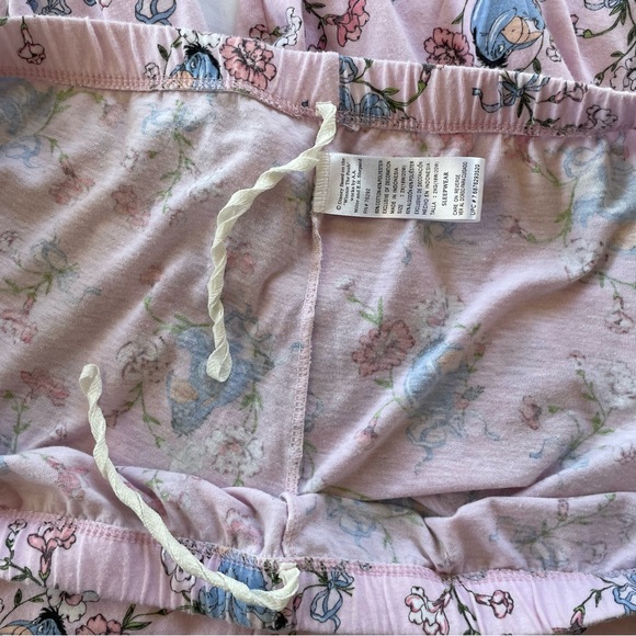 Disney Eeyore Pink Floral White Lace Trim Capri Pajama Pants - Picture 4 of 6